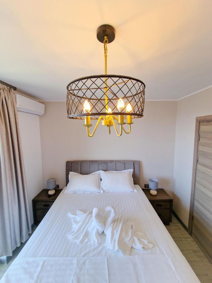 Panoramic Aparthotel Pool & Spa Mamaia Nord Navodari Ngoại thất bức ảnh