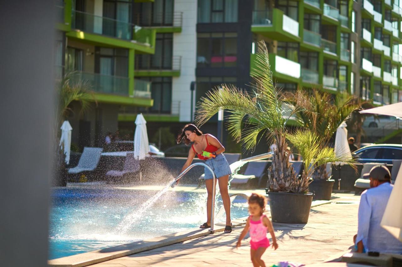 Panoramic Aparthotel Pool & Spa Mamaia Nord Navodari Ngoại thất bức ảnh